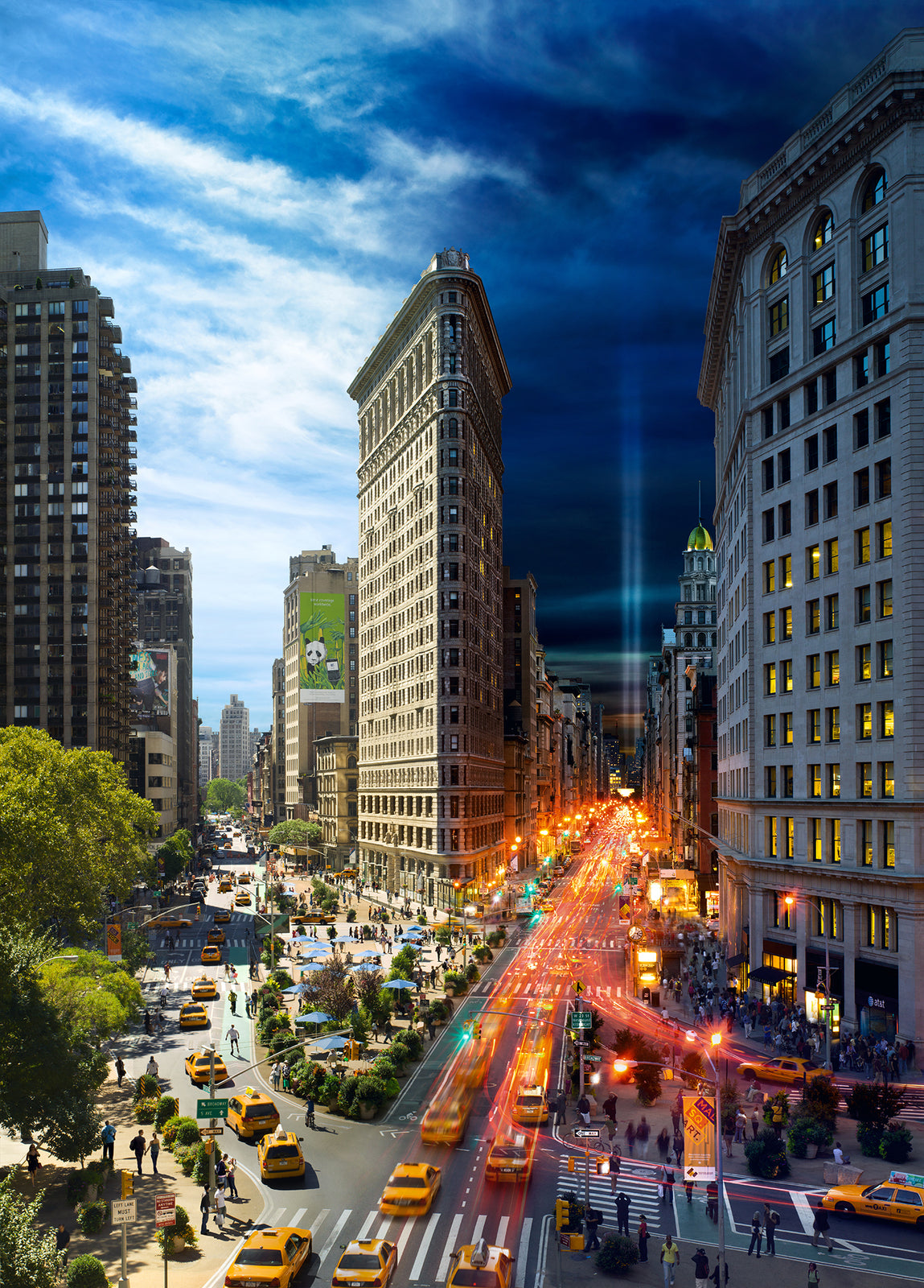 4D Puzzles - Flatiron NY 1000 Piece Jigsaw Puzzle box